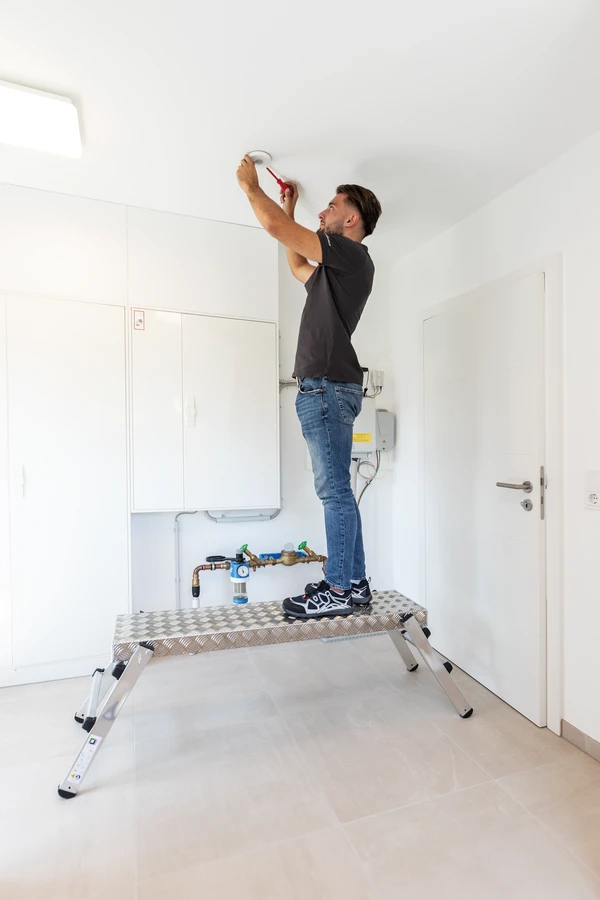 ML Arbeitsdiele Klappbar, 1 Sprosse 4 ML Arbeitsdiele Klappbar, 1 Sprosse – Bild 4