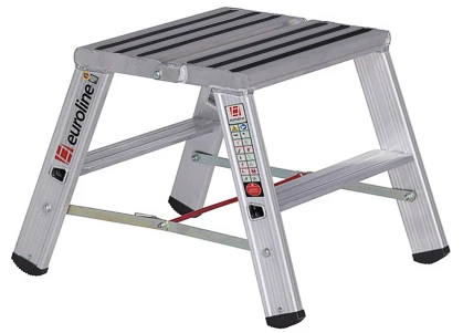 Nr. 30581 PREMIUM-Line Alu-Stufentritt Beidseitig, 2x2 Stufen 1 Nr. 30581 PREMIUM-Line Alu-Stufentritt Beidseitig, 2x2 Stufen