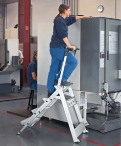 Plazastep P, Sicherheitstreppe, 3 Stufen Mit Sicherheitsbügel -Leiterwerkzeug Geschäft 41490 41495 01 z5 stk ei k zoom 604c3c