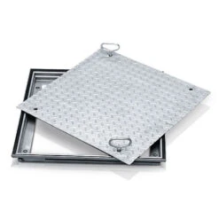 Schachtabdeckung Mit Abdeckplatte, Schachtmaß 600 X 600 Mm, Aluminium