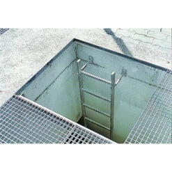 Schachtleiter, Stahl, 400 Mm Lichte Breite, 4 Sprossen -Leiterwerkzeug Geschäft ZARGES 47335 PROD TECH EI 12