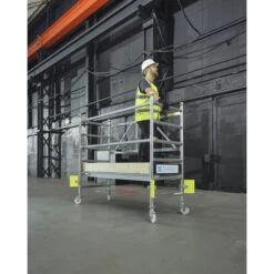 PaxTower S-PLUS 1T, 0,72 X 1,80 M, Standhöhe 0,55 M 13 PaxTower S-PLUS 1T, 0,72 X 1,80 M, Standhöhe 0,55 M -Leiterwerkzeug Geschäft ZARGES 53511 52521 PROD TECH EI 01 53