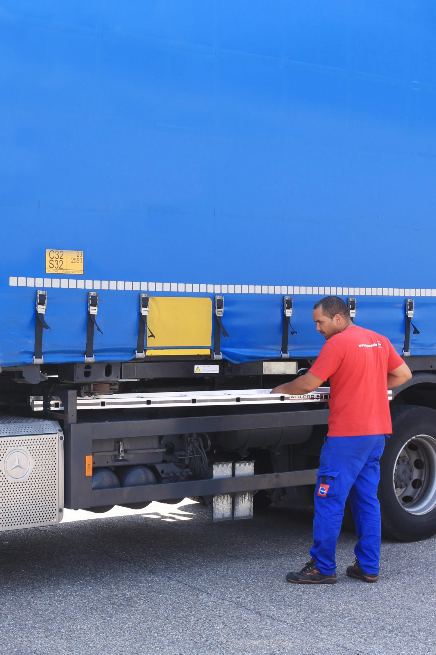 ALU PRO: Sprossenanlegeleiter - 6 Sprossen 8 ALU PRO: Sprossenanlegeleiter - 6 Sprossen – Bild 8