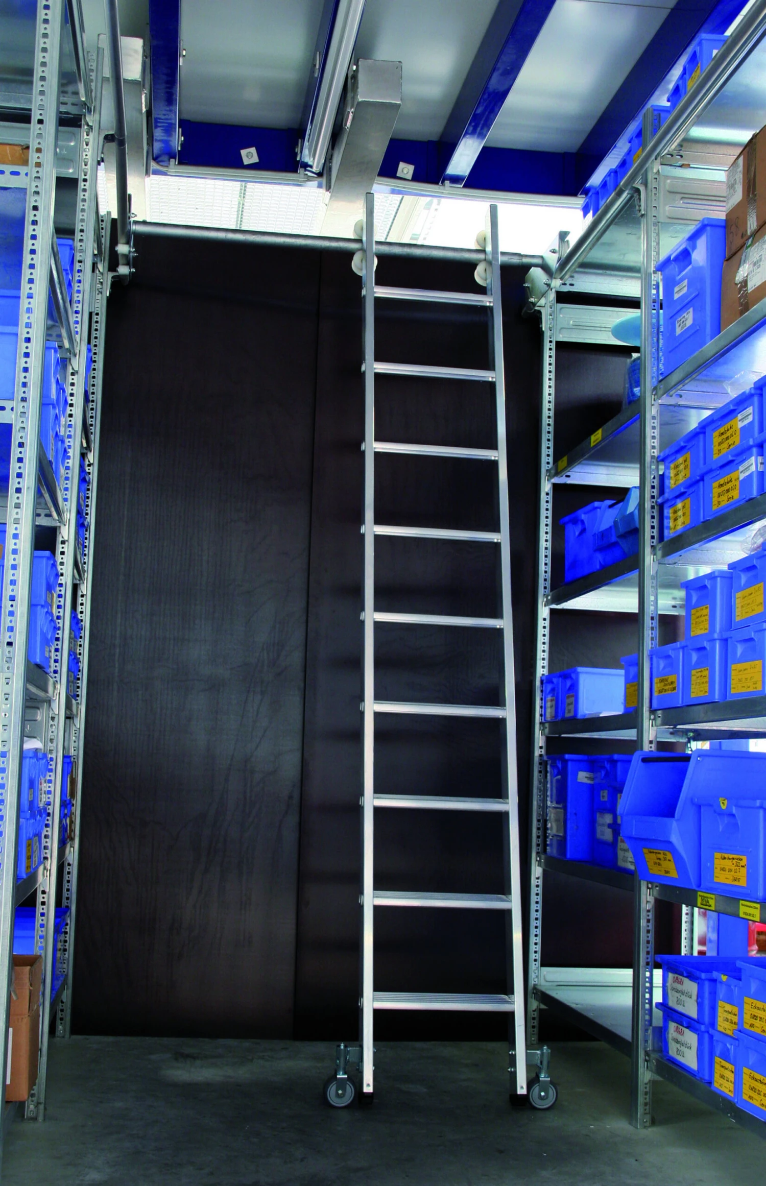 Aluminium-Regalleiter Für Doppelregal, Drehbar, 6 Sprossen/Stufen 10 Aluminium-Regalleiter Für Doppelregal, Drehbar, 6 Sprossen/Stufen – Bild 10