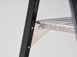 Altrex, Eifel - Aluminium Stufenstehleiter Mit Extra Großer Plattform EEO 4 -Leiterwerkzeug Geschäft eifel aluminium stufenstehleiter mit extra gro er plattform83f17