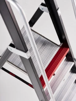 Altrex, Eifel - Aluminium Stufenstehleiter Mit Extra Großer Plattform EEO 4 -Leiterwerkzeug Geschäft eifel aluminium stufenstehleiter mit extra gro er plattforma1b1b