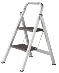 Giant - Ein Kompakter Haushalts-Klapptritt 2 Stufen