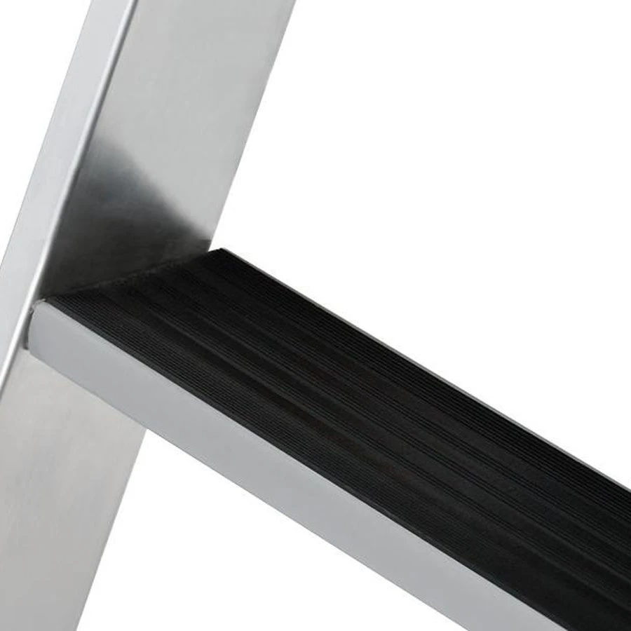 Clip-Step Nachrüstsatz - Für Stufen-Mehrzweckleiter, 3x6 Stufen 1 Clip-Step Nachrüstsatz - Für Stufen-Mehrzweckleiter, 3x6 Stufen