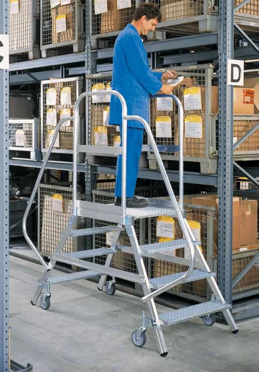 Handlauf Für 7-8-stufige Podestleitern 2 Handlauf Für 7-8-stufige Podestleitern – Bild 2