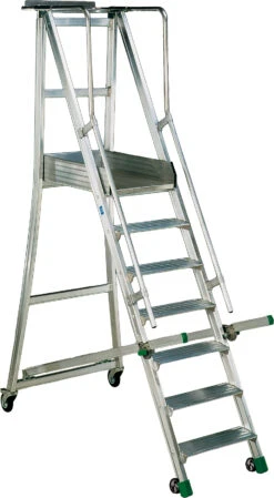 Podesttreppe "Castiglia" S600 - Kleine Ausleger - 2 Stufen + Plattform