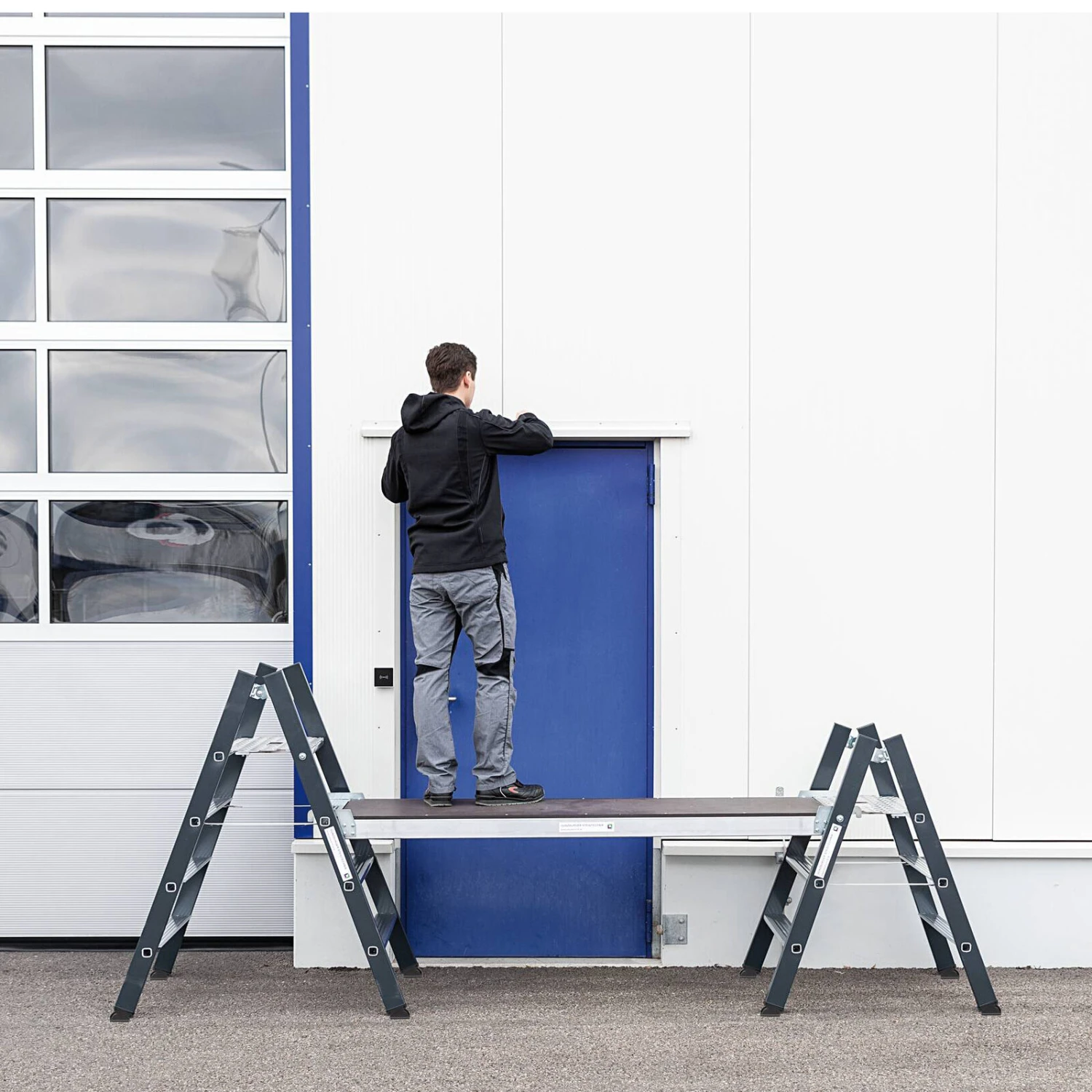 Klapptritt Beidseitig Begehbar, Alu Natur, 3 Stufen 3 Klapptritt Beidseitig Begehbar, Alu Natur, 3 Stufen – Bild 3