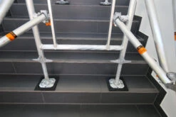 SoloTower Treppen-Kit Mit Einem Durchgang -Leiterwerkzeug Geschäft solotower treppen kit7b20e