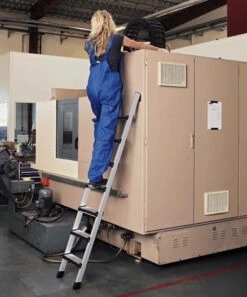 Comfortstep L - 6 Stufen -Leiterwerkzeug Geschäft z600 stufen anlegeleiter mit gepolsterter stufen vorderkante zarges gmbh12a54